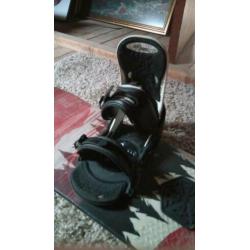 Burton 154W wide snowboard met bindingen