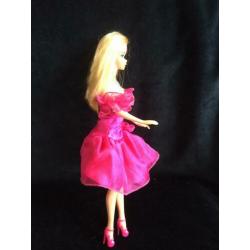Mattel Barbie Korea 1966 met origineel Barbie jurkje