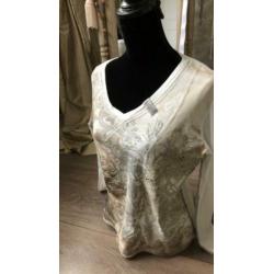 Dames T-shirt lange mouw 42