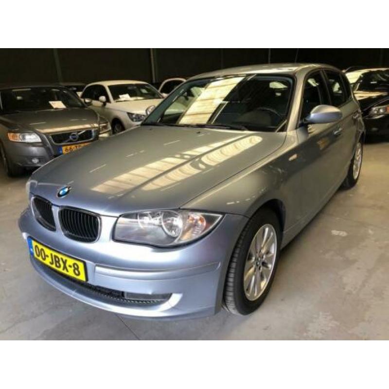 BMW 1-serie 116i Corporate