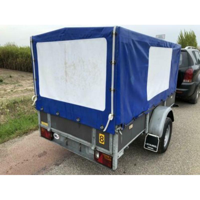Hapert Bakwagen met huif