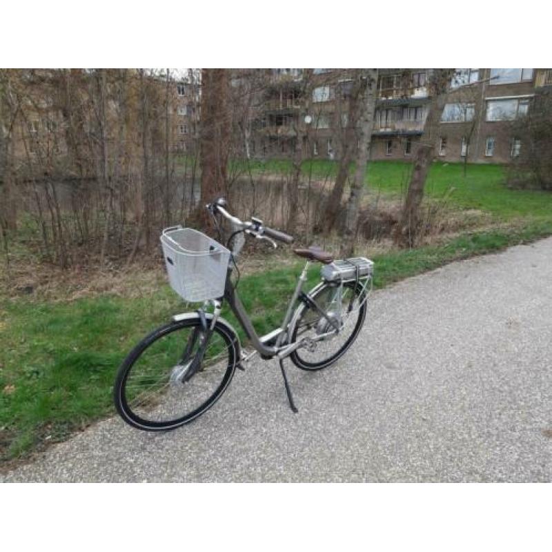 Trek navigator T400 E-bike