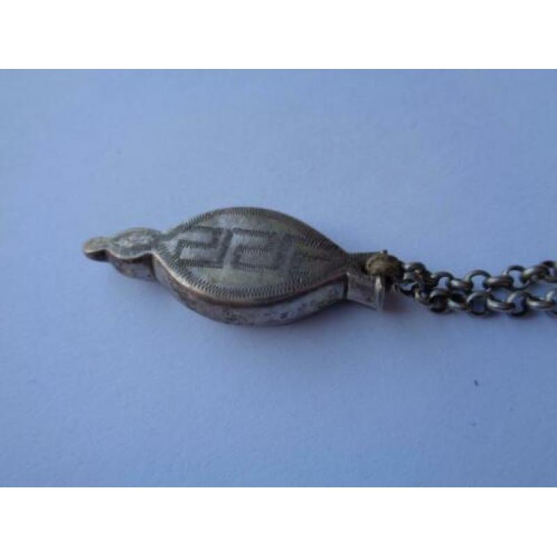 Zeeuwse ketting met breidoppen/zilver
