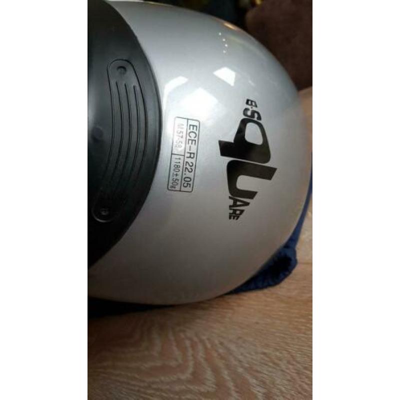 Helm B-square, nog nooit gebruikt !