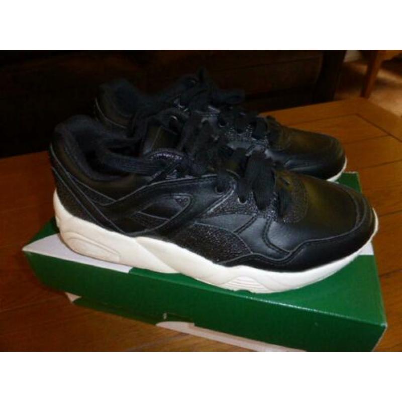 Nieuw. maat 37 schoen jongen meisje Puma