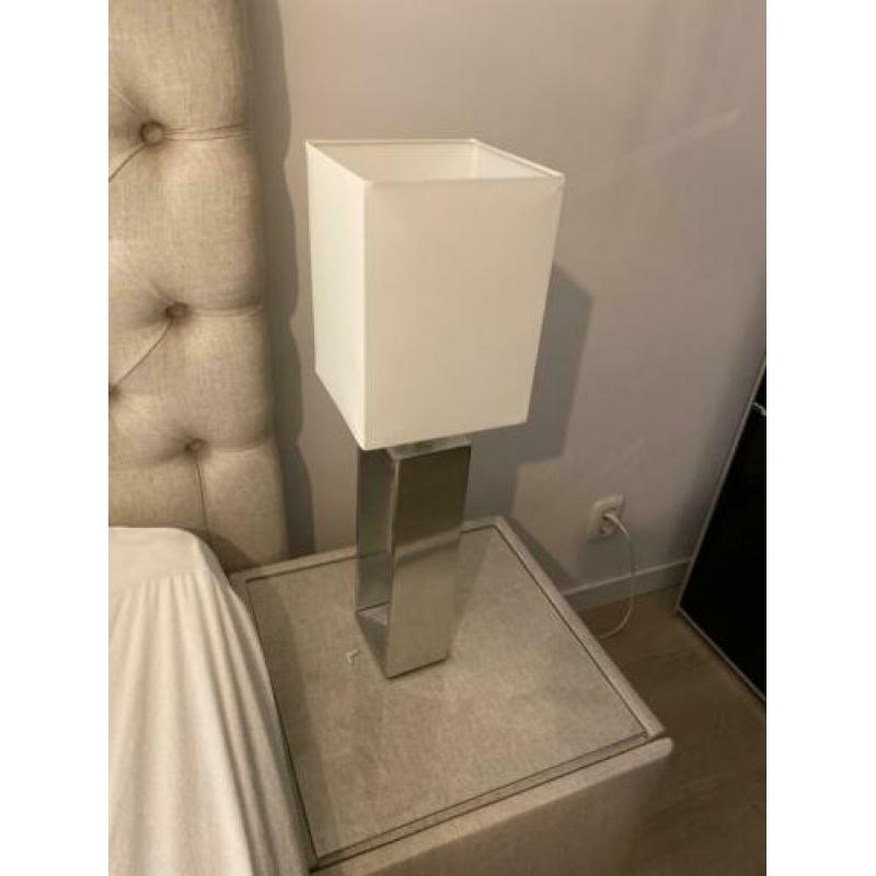mooie hoge tafel lampen