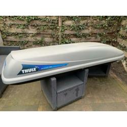 Thule Ocean 500 dakkoffer inclusief Thule universele dragers