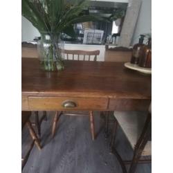 6 persoons eikenhouten tafel