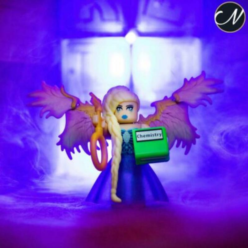 Roblox - Royale High School: Enchantress