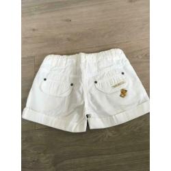 3 POMMES korte broek wit nieuwstaat mt 104 D4