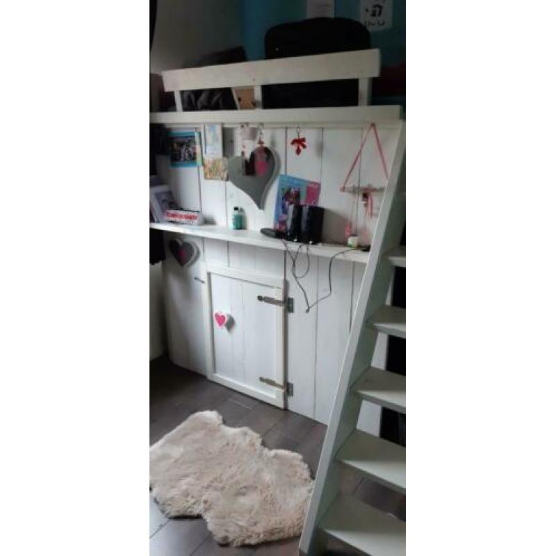 Kinder- meiden bed/ hoogslaper