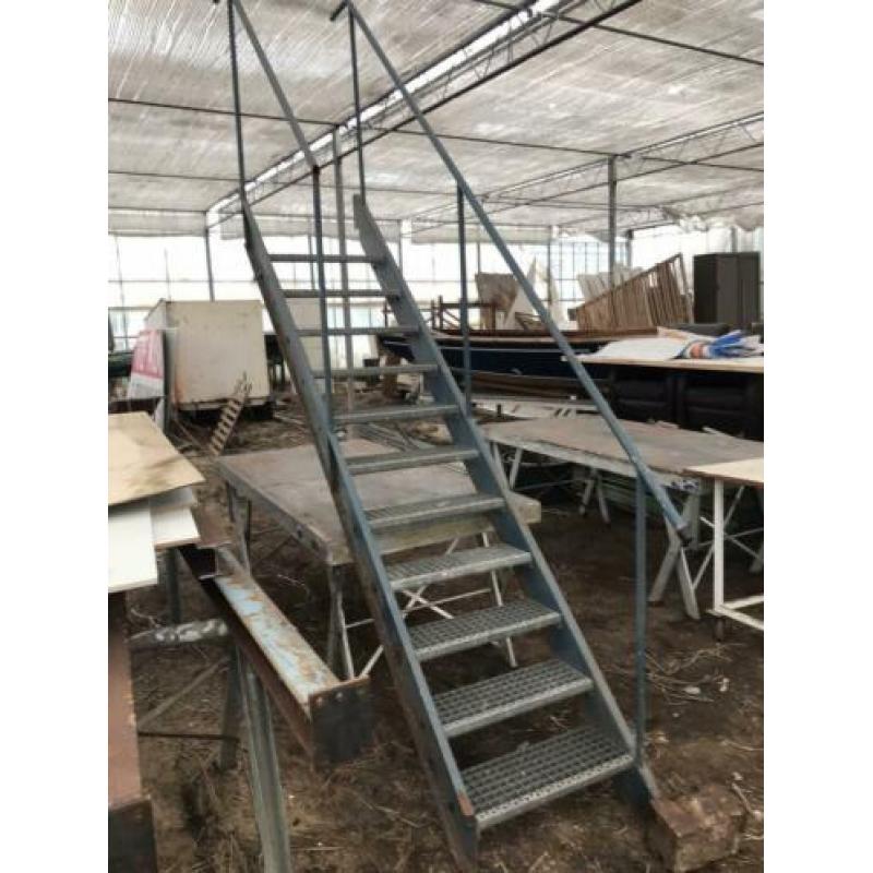 Te koop stalen trap / metalen trap