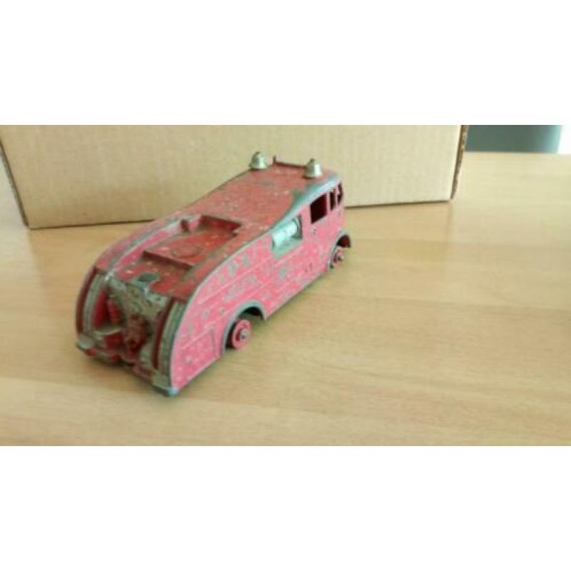 Dinky Toys restauratie projecten Citroën DS Break brandweer