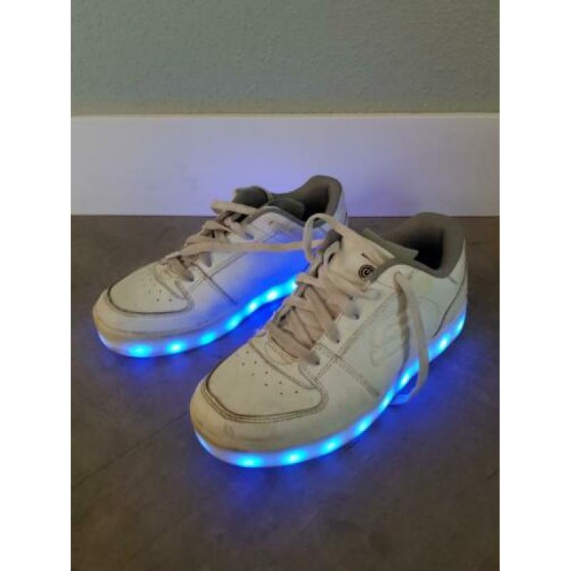 Energy lights skechers mt 36