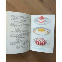 Kookboek van de Amsterdamsche huishoudschool, C.J.Wannee