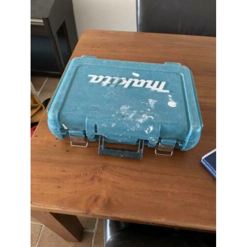 Makita