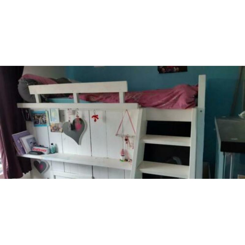 Kinder- meiden bed/ hoogslaper