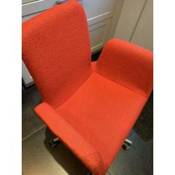 Nette bureaustoel, kleur rood