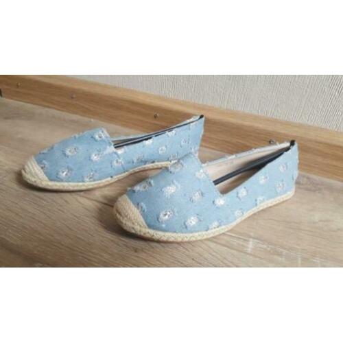 Nieuwe espadrilles Lucky Shoes 68-79 L.Blue mt 39