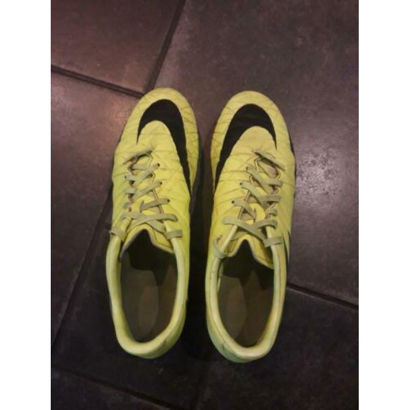 Voetbalschoenen nike hypervenom