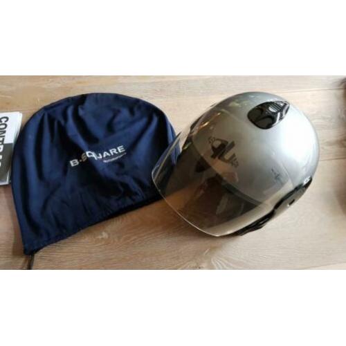 Helm B-square, nog nooit gebruikt !