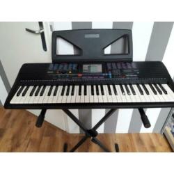 Yamaha PSR 220 keyboard