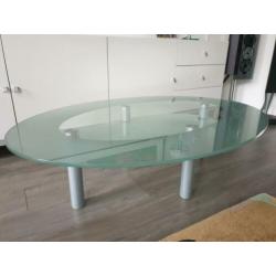 Glazen Salontafel, Ovaal met twee niveaus