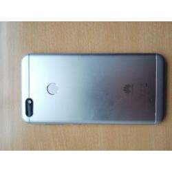Huawei y6 pro + 2 hoesjes