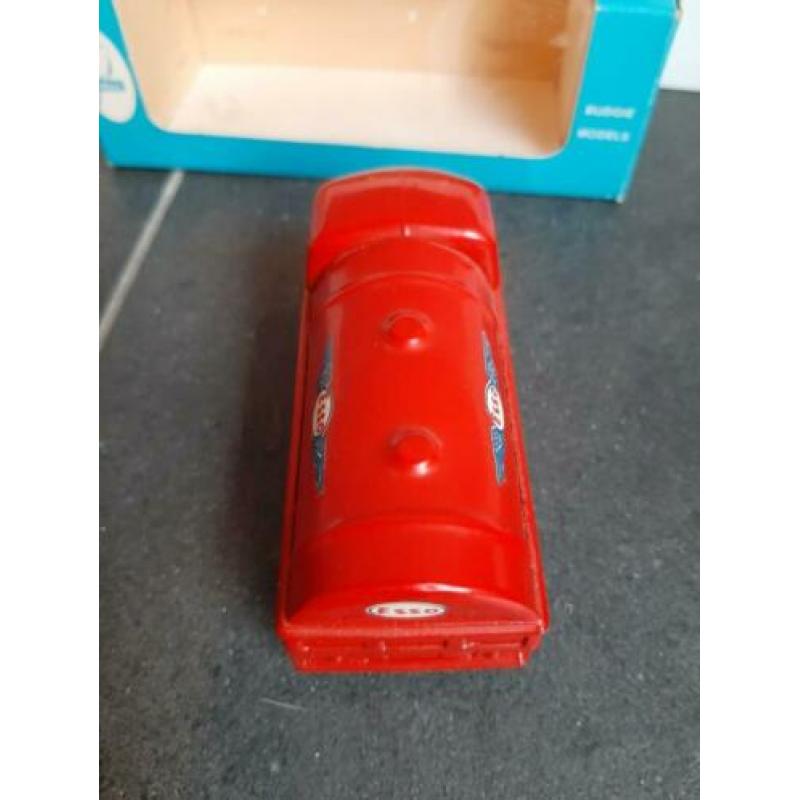 Budgie toys volkswagen T1 pick up esso