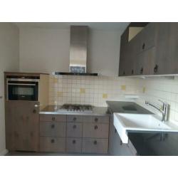 Complete keuken incl inbouw apparatuur.juni '20 op te halen