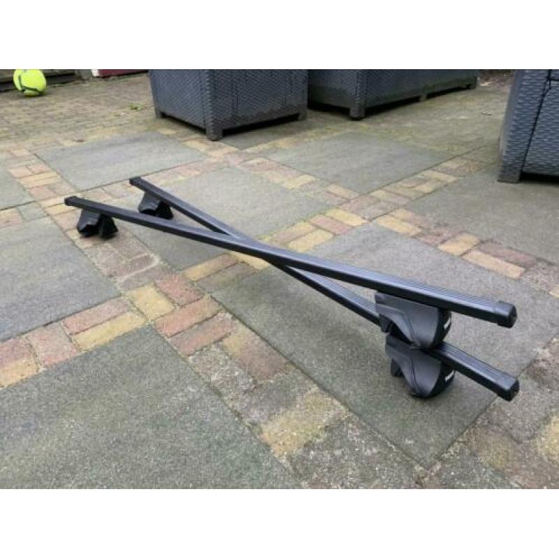 Thule Ocean 500 dakkoffer inclusief Thule universele dragers