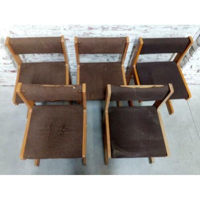 5 vintage design stoelen, op te knappen.