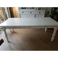 Braxton eethoek 200cm X 100cm. Tafel en 6 stoelen