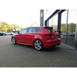 Audi A3 1.6 TDI S-Line,1e Eig,Half leer,Xenon,Navi,Clima,Cru