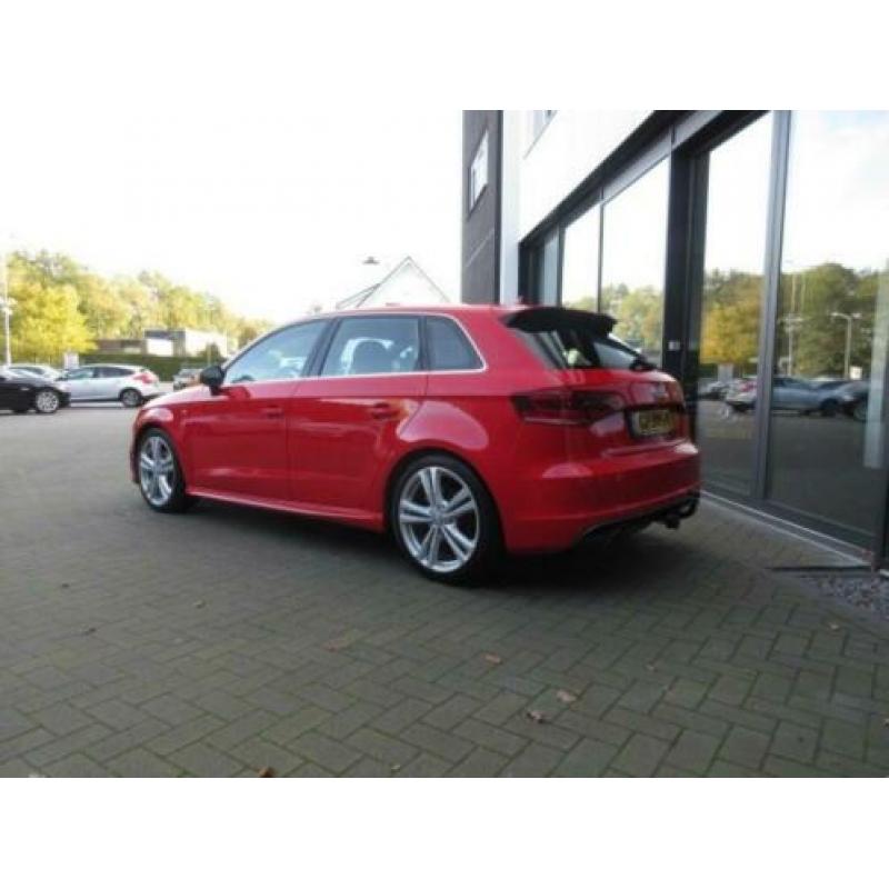Audi A3 1.6 TDI S-Line,1e Eig,Half leer,Xenon,Navi,Clima,Cru