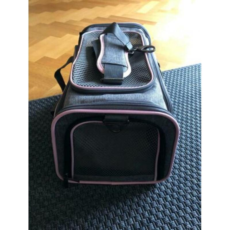 Expandable Cat Carrier