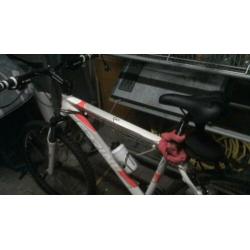 jongens mountenbike