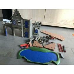 Playmobil kasteel en kasteeldelen met veel extra’s