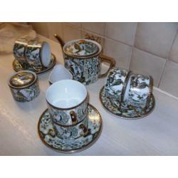 imari servies ,nieuw,compleet