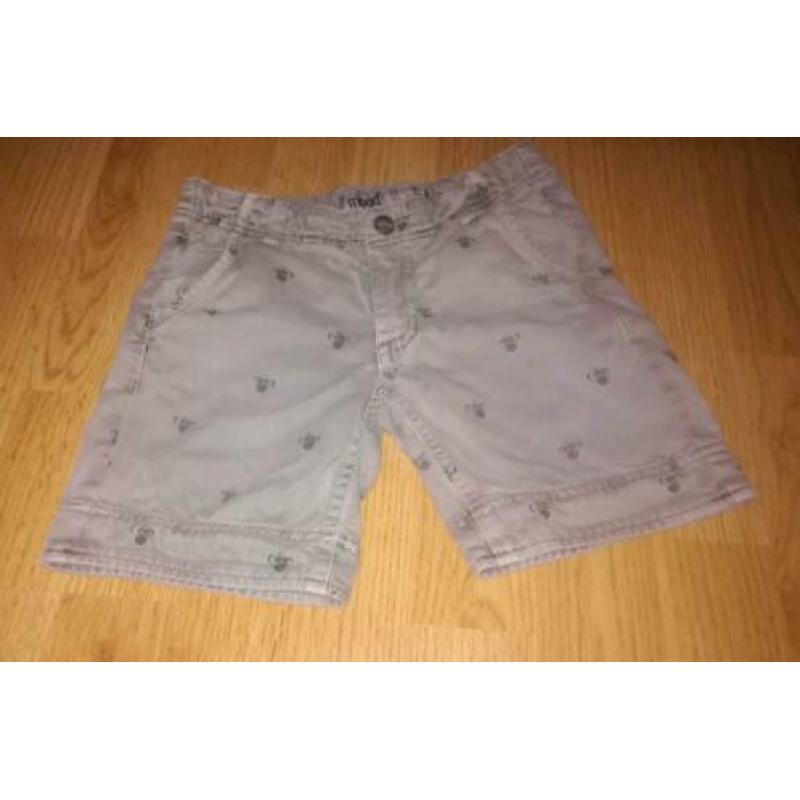 Pakket jongens kleding maat 104/110