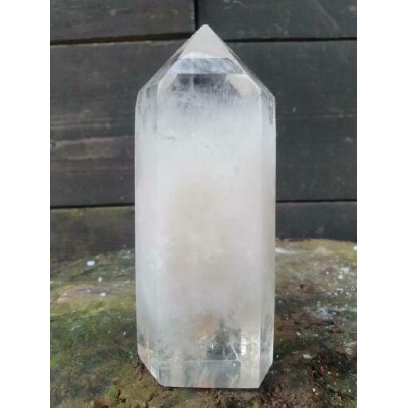 Grote bergkristal punt 617 gram