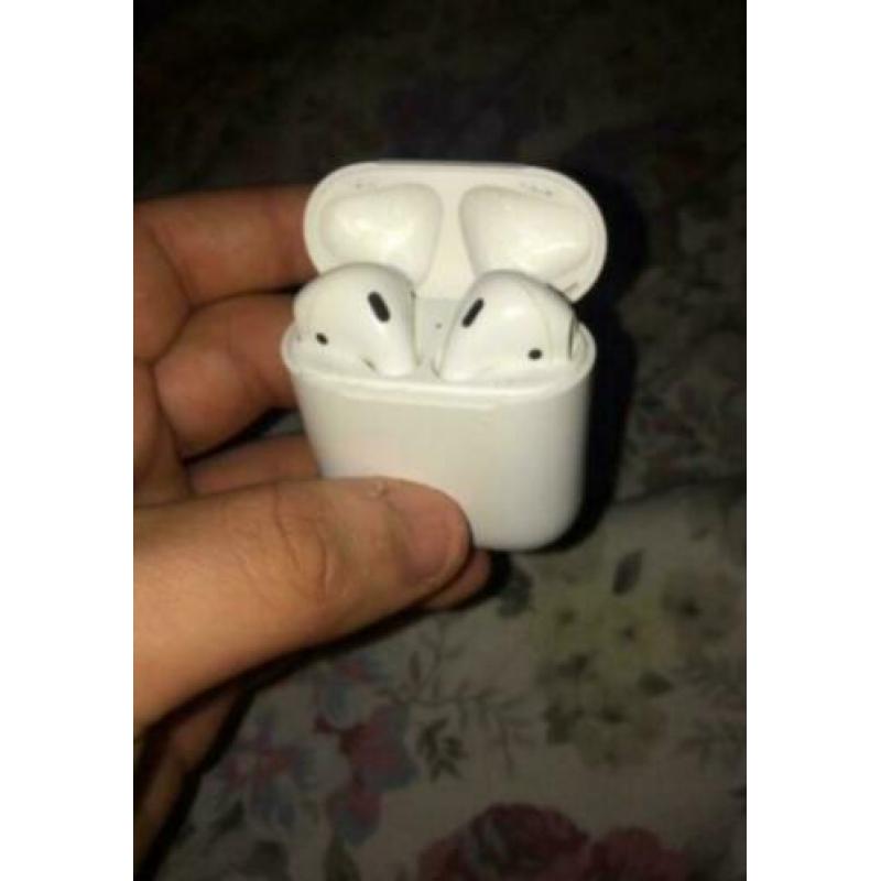 Apple Airpods