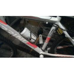 jongens mountenbike
