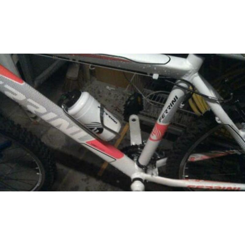 jongens mountenbike
