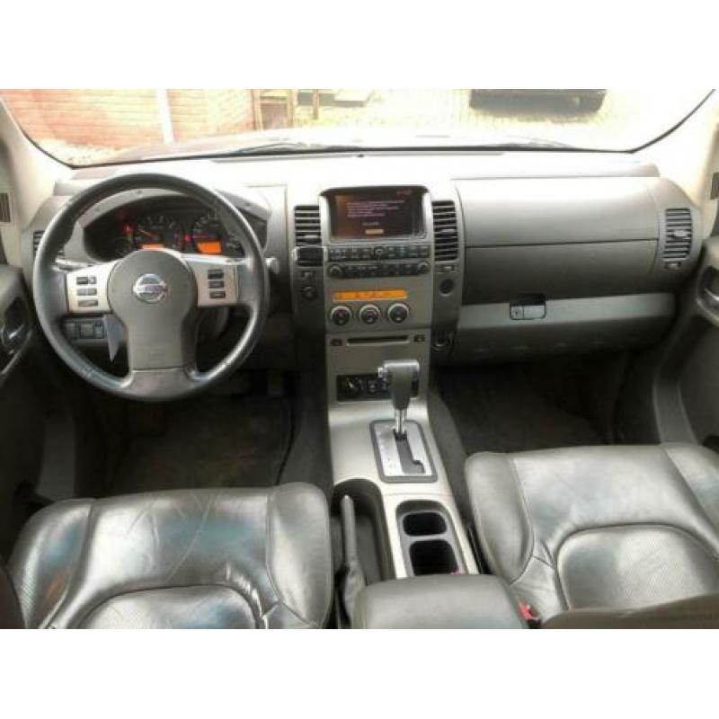 Nissan Navara 2.5 dCi LE Double C. 2.5 dci, dub. cabine 4x4