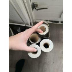 Te koop zwart behang met teksten 4rollen 2 onaangebroken