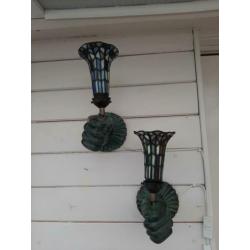 set van bronzen wandlampen met tiffany kap