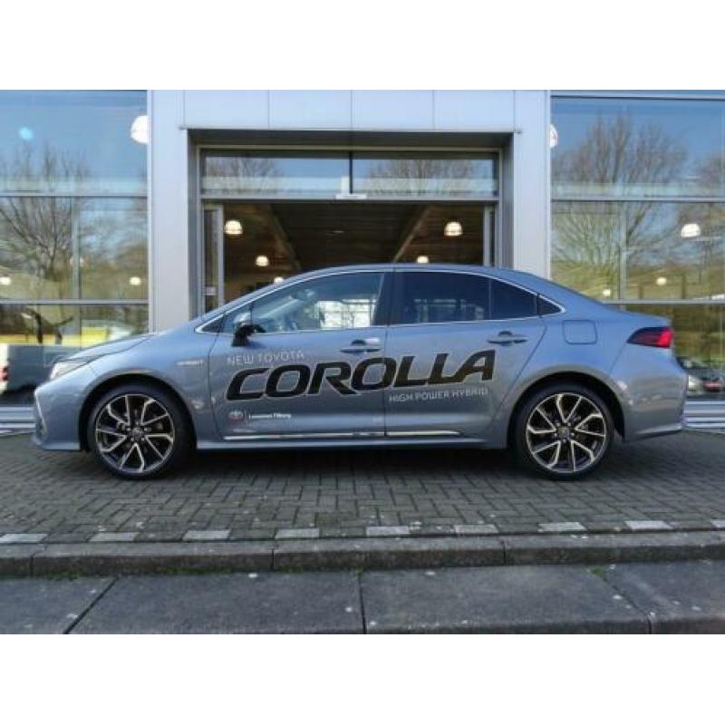 Toyota Corolla Sedan 1.8 Hybrid Executive | Navigatie | Lede