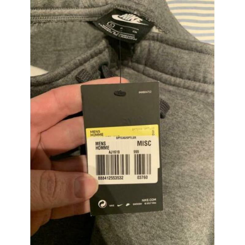 Nieuwe joggingbroek Nike maat M