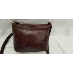 D580: Vintage PIERO EBACCI schoudertas bruin leder